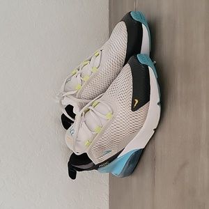 Nike Air Max 270
